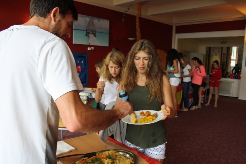 Village Camps International Summer Camp Leysin, Switzerland 2025-08-09 https://www.villagecamps.com/journals_admin/images/715-19-inter (82).jpg